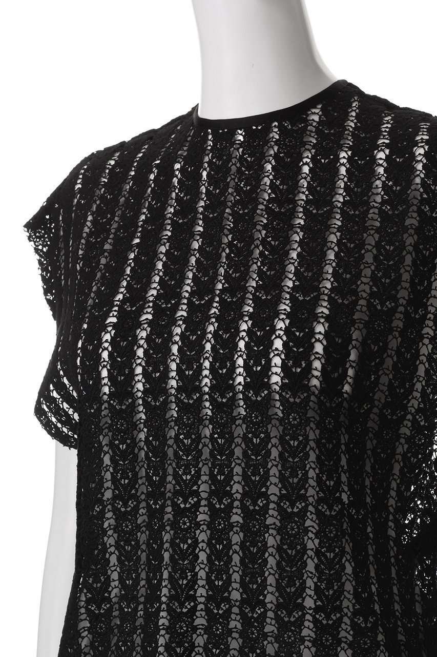 【バウト/BOWTE】のSWISS MAKER S レーストップス 人気、トレンドファッション・服の通販 founy(ファニー) 　ファッション　Fashion　レディースファッション　Fashion for Women　トップス・カットソー　Cut & Sew Tops　キャミソール&ノースリーブ　Camisoles & Sleeveless Tops　シャツ・ブラウス・オフィスカジュアル　Elegant Blouses & Button-Ups　ノースリーブ　Sleeveless, No-Sleeve　フェミニン　Feminine, Girly　リボン　Ribbon, Bow　レース　Lace, Lace Fabric　other-5|ID: prp329100004431467 ipo3291000000036071183