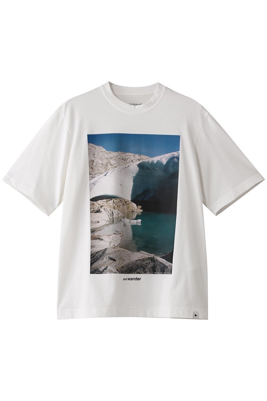 【アンドワンダー/and wander】の【UNISEX】gracier printed ショートスリーブTシャツ インテリア・キッズ・メンズ・レディースファッション・服の通販 founy(ファニー) 　ファッション　Fashion　レディースファッション　Fashion for Women　トップス・カットソー　Cut & Sew Tops　シャツ・ブラウス・オフィスカジュアル　Elegant Blouses & Button-Ups　ロングTシャツ・Tシャツ　Longline T-Shirts & Tees　カットソー・ベーシックTシャツ　Cut-and-Sewn Tops / Stretch Tees & Basics　ユニセックス　Unisex, Genderless　ショート　Short, Short Length　スリーブ　Sleeve, Long Sleeve / Short Sleeve　フロント　Front, Front Design　プリント　Print, Printed Pattern　ベーシック　Basic, Essential　ホワイト|ID: prp329100004431494 ipo3291000000032866545