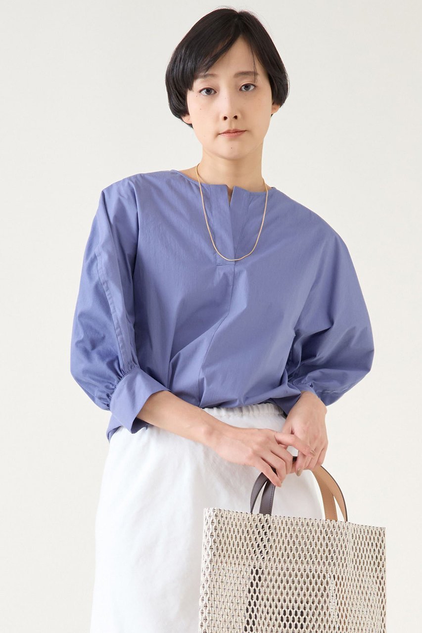 【マルティニーク/martinique】のファブリックコンビプルオーバー インテリア・キッズ・メンズ・レディースファッション・服の通販 founy(ファニー) ファッション Fashion レディースファッション Fashion for Women トップス・カットソー Cut & Sew Tops シャツ・ブラウス・オフィスカジュアル Elegant Blouses & Button-Ups カジュアルプルオーバー・ニットトップス Pullovers & Knit Tops / Casual Pullovers おすすめ Recommended / Our Picks カットソー Cut and Sewn Top コンビ Combo, Combination Style サマー Summer, Summer Style スキッパー Skipper, Open Collar スリーブ Sleeve, Long Sleeve / Short Sleeve タイプライター Typewriter Fabric, Crisp Cotton ロング Long, Long-Length 夏 Summer サックス|ID: prp329100004431508 ipo3291000000036079032