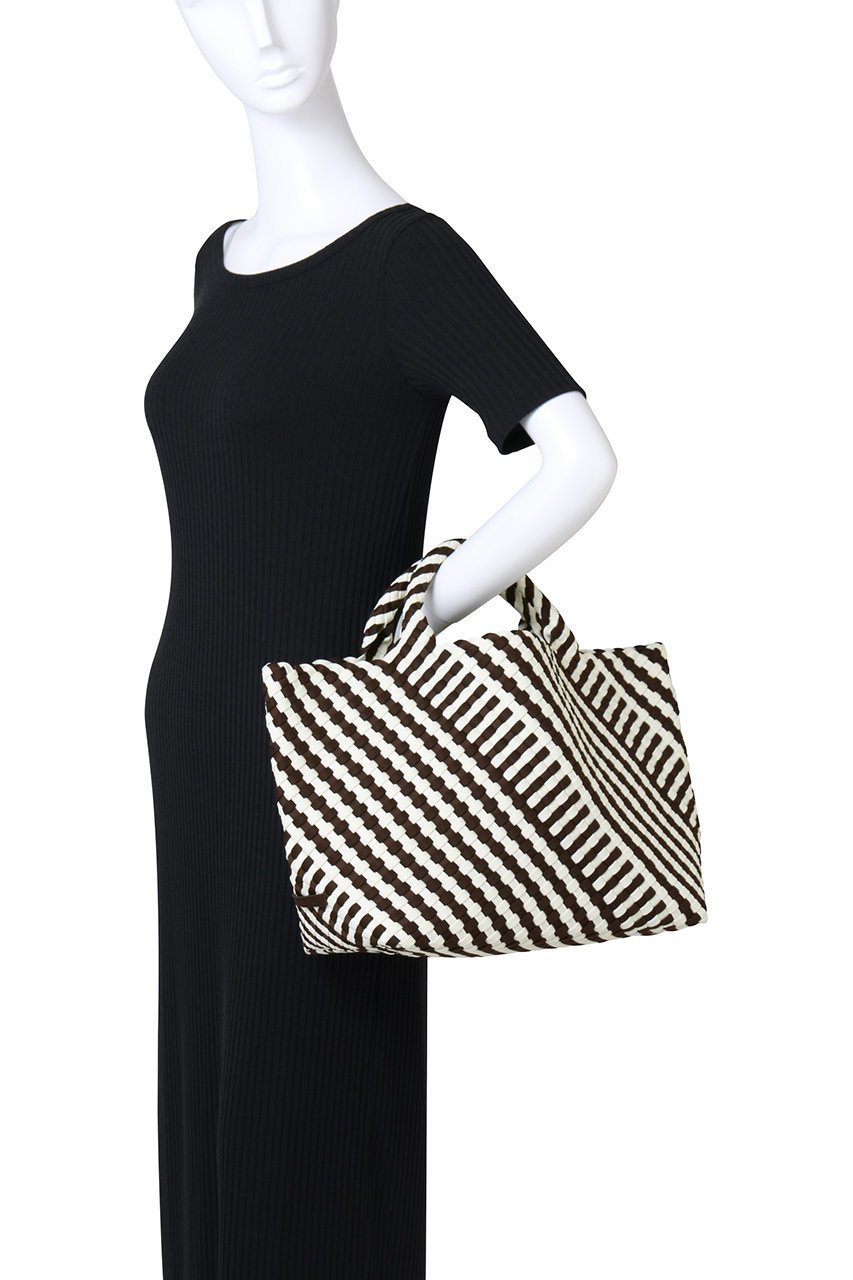 【ウィムガゼット/Whim Gazette】の【NAGHEDI】St Barths M Tote 人気、トレンドファッション・服の通販 founy(ファニー) 　ファッション　Fashion　レディースファッション　Fashion for Women　バッグ　Bags　シンプル　Simple, Minimal　フィット　Fit, Slim Fit　ポーチ　Pouch, Small Case　旅行　Travel　軽量　Lightweight, Ultra Light　other-2|ID: prp329100004431525 ipo3291000000032782274