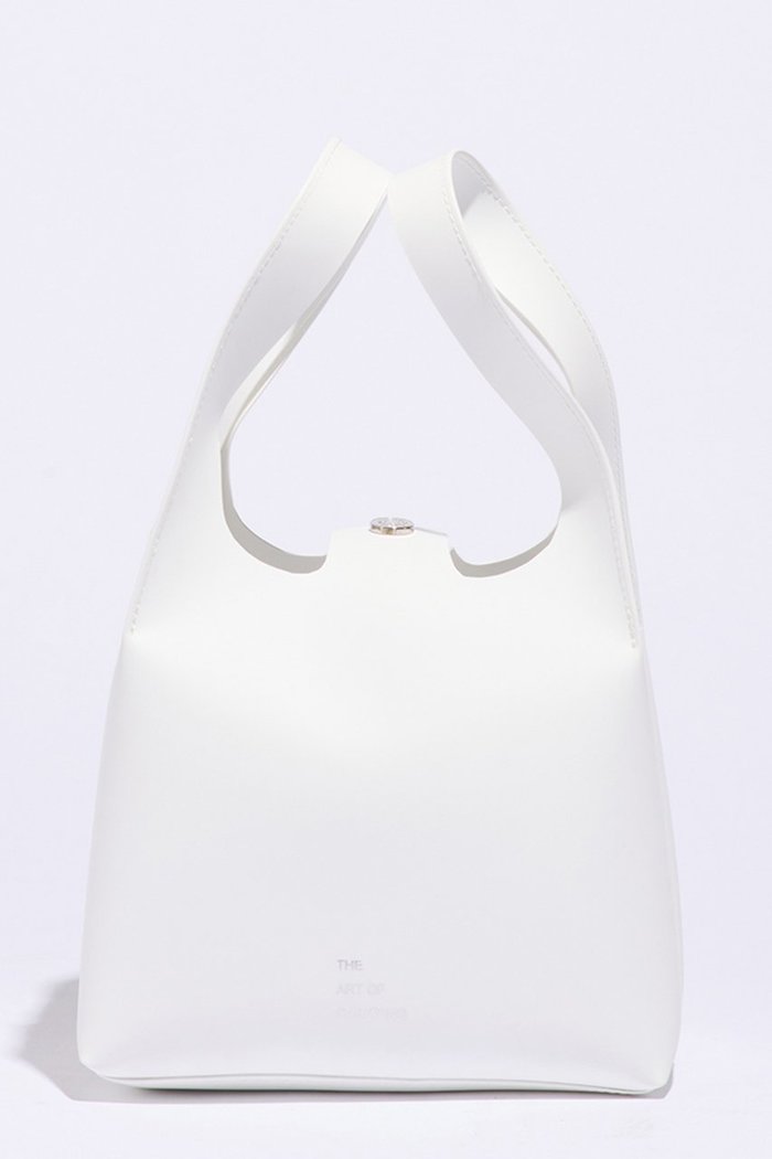 【ジ アートオブキャリング/THE ART OF CARRYING】のMARKET mini バッグ インテリア・キッズ・メンズ・レディースファッション・服の通販 founy(ファニー) https://founy.com/ ファッション Fashion レディースファッション Fashion for Women バッグ Bags なめらか Smooth, Silky Texture シンプル Simple, Minimal フォルム Silhouette, Form 軽量 Lightweight, Ultra Light |ID: prp329100004431576 ipo3291000000036926296