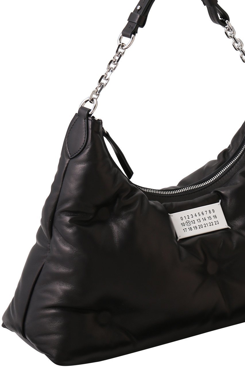 【メゾン マルジェラ/MAISON MARGIELA】の【UNISEX】Glam Slam ホーボーバッグ ミディアム 人気、トレンドファッション・服の通販 founy(ファニー) 　ファッション　Fashion　レディースファッション　Fashion for Women　ユニセックス　Unisex, Genderless　なめらか　Smooth, Silky Texture　オケージョン　Occasion Wear　キルト　Quilt, Quilted Fabric　フロント　Front, Front Design　エレガント 上品　Elegant　other-4|ID: prp329100004433044 ipo3291000000032781224