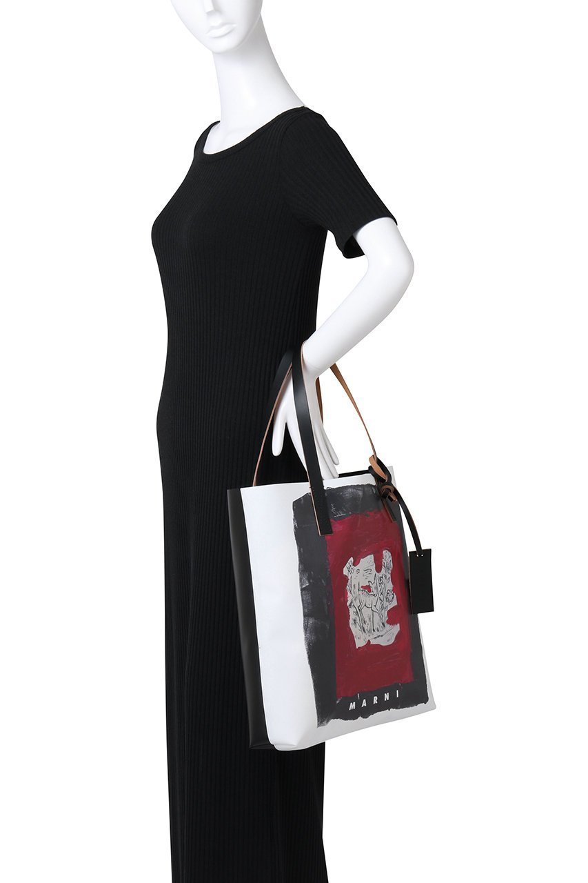 【マルニ/MARNI】のバンビプリントショッピングバッグ 人気、トレンドファッション・服の通販 founy(ファニー) 　ファッション　Fashion　レディースファッション　WOMEN　バッグ　Bag　ユニセックス　Unisex　シンプル　Simple　フロント　Front　プリント　Print　軽量　Lightweight　other-2|ID: prp329100004433047 ipo3291000000031258594