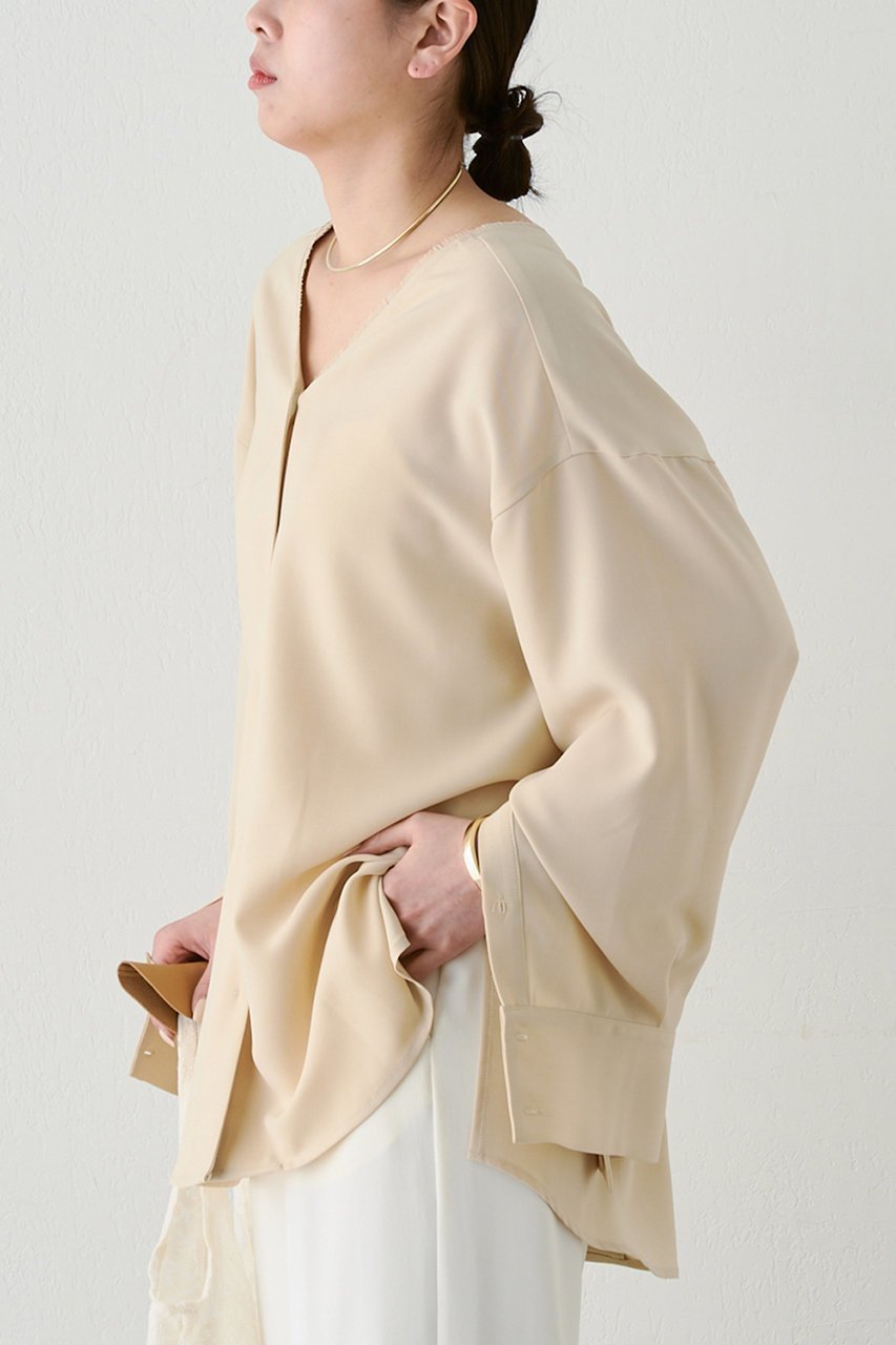 【ガリャルダガランテ/GALLARDAGALANTE】の2WAYフリンジブラウス 人気、トレンドファッション・服の通販 founy(ファニー) 　ファッション　Fashion　レディースファッション　Fashion for Women　トップス・カットソー　Cut & Sew Tops　シャツ・ブラウス・オフィスカジュアル　Elegant Blouses & Button-Ups　おすすめ　Recommended / Our Picks　とろみ　Fluid, Flowy Fabric　エレガント 上品　Elegant　スリット　Slit, Slit Detail　スリーブ　Sleeve, Long Sleeve / Short Sleeve　ドレープ　Drape, Draping Fabric　ロング　Long, Long-Length　other-8|ID: prp329100004433051 ipo3291000000032841720