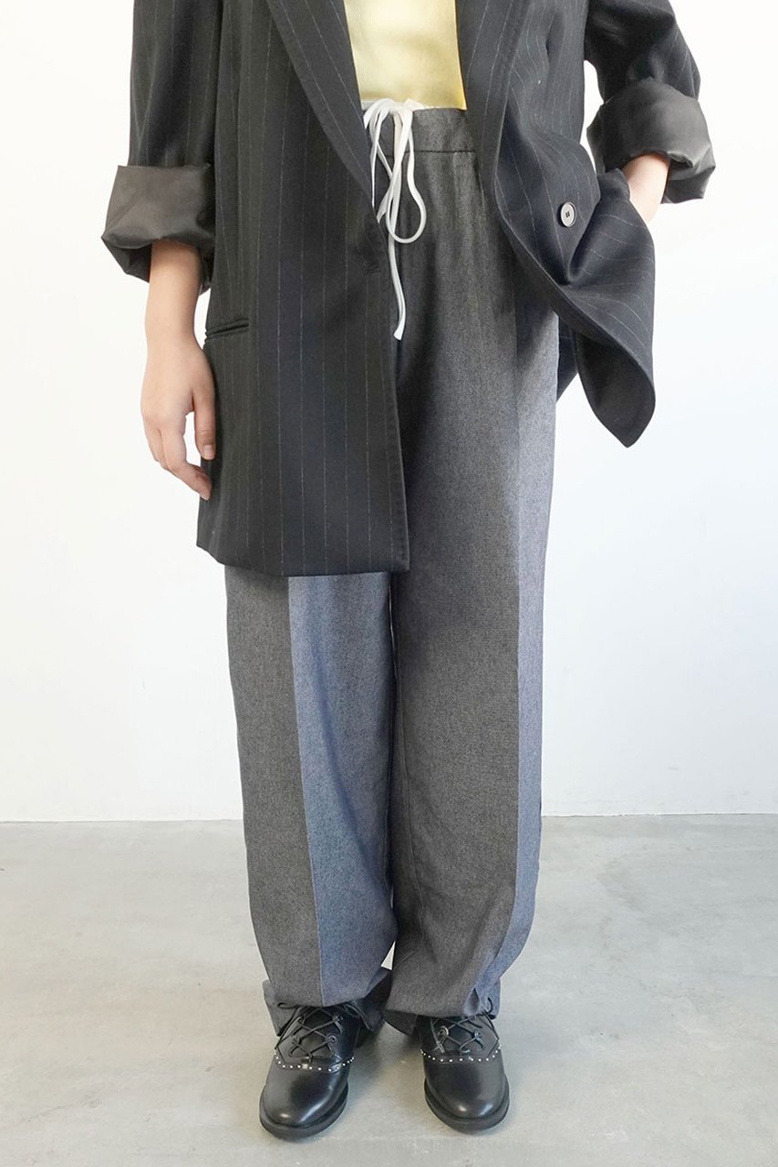 【ダニエラ アンド ジェマ/Daniella & GEMMA】の【レイン対応】マイクロスタッズレースアップシューズ 人気、トレンドファッション・服の通販 founy(ファニー) 　ファッション　Fashion　レディースファッション　Fashion for Women　クッション　Cushion, Throw Pillow　シューズ　Shoes, Footwear　スタイリッシュ　Stylish, Fashionable　スタッズ　Studs, Metal Accents　フラット　Flat, Flat Shoes　プレーン　Plain, Simple　レイン　Rain, Rainproof　レース　Lace, Lace Fabric　再入荷　Restock / Back in Stock　other-2|ID: prp329100004433073 ipo3291000000035480776