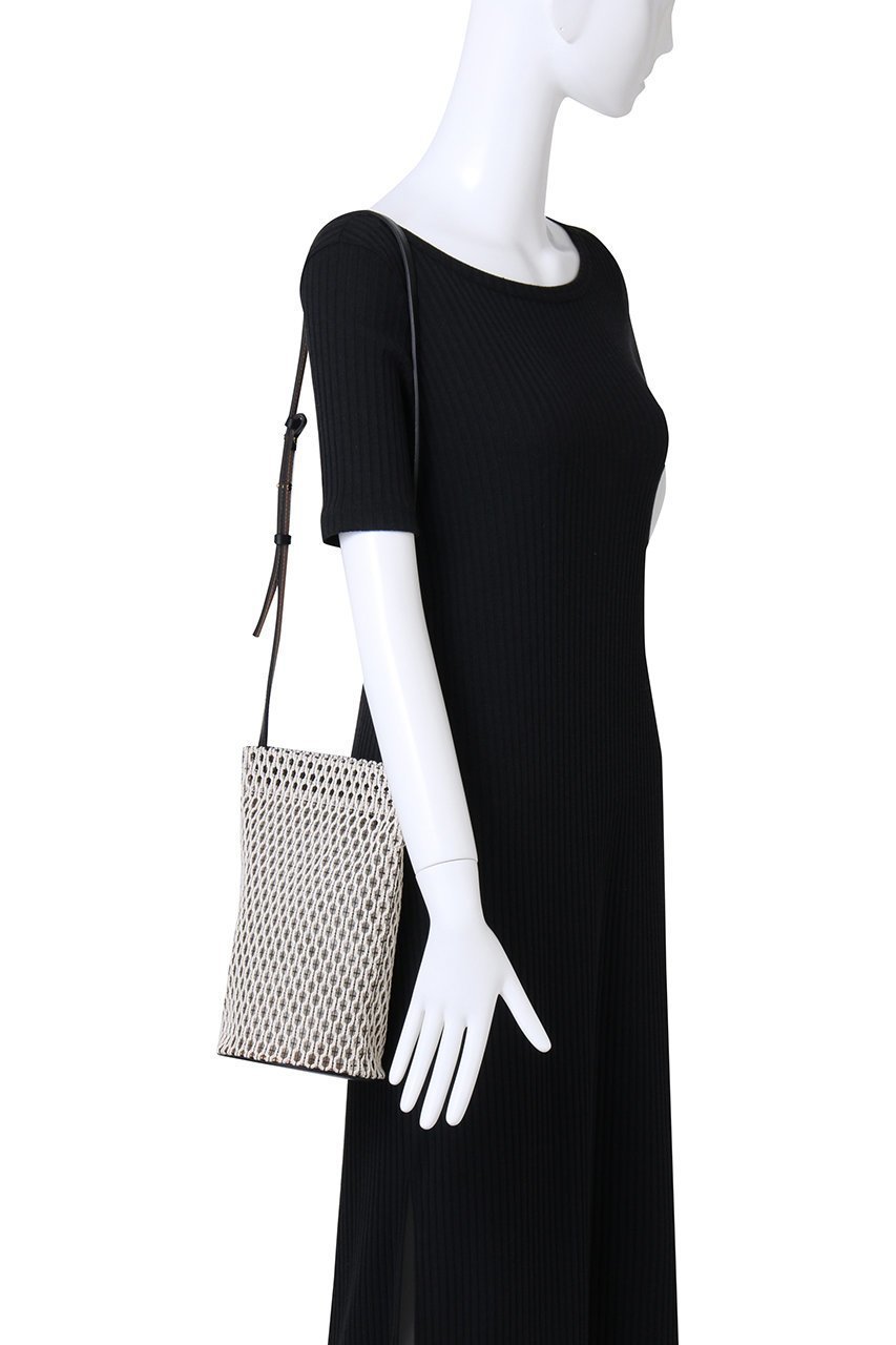 【プルミエ アロンディスモン/1er Arrondissement】の【MARY AL TERNA】ショルダーバッグ 人気、トレンドファッション・服の通販 founy(ファニー) 　ファッション　Fashion　レディースファッション　Fashion for Women　バッグ　Bags　コンパクト　Compact, Small Size　シンプル　Simple, Minimal　スタイリッシュ　Stylish, Fashionable　モダン　Modern, Contemporary　ラップ　Wrap, Wrap Design　other-2|ID: prp329100004433085 ipo3291000000035691679