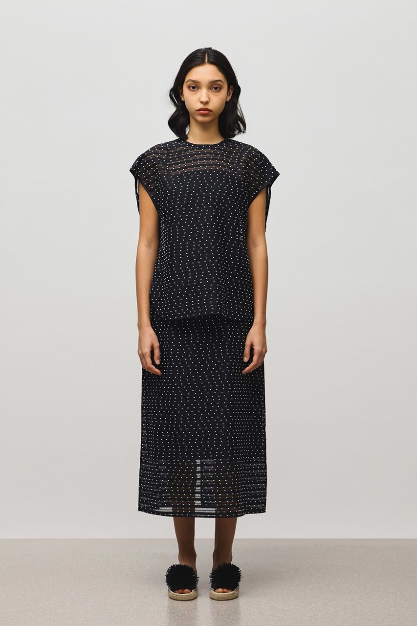 【デパリエ/DEPAREILLE】のドットボーダージャカードブラウス 人気、トレンドファッション・服の通販 founy(ファニー) 　ファッション　Fashion　レディースファッション　Fashion for Women　トップス・カットソー　Cut & Sew Tops　キャミソール&ノースリーブ　Camisoles & Sleeveless Tops　シャツ・ブラウス・オフィスカジュアル　Elegant Blouses & Button-Ups　シアー　Sheer, See-Through　シンプル　Simple, Minimal　ジャカード／ジャガード　Jacquard, Woven Pattern　スリーブ　Sleeve, Long Sleeve / Short Sleeve　ドット　Polka Dot, Dot Pattern　ノースリーブ　Sleeveless, No-Sleeve　フレンチ　French, French Style　ボーダー　Border, Stripe　other-8|ID: prp329100004433117 ipo3291000000032853359