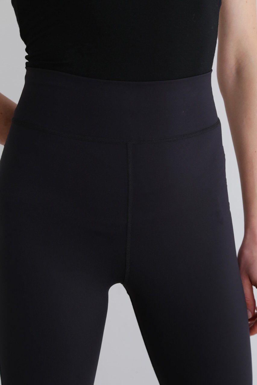 【ル フィル/LE PHIL】の【LE PHIL SPORTS】レギンスリブパンツ 人気、トレンドファッション・服の通販 founy(ファニー) 　ファッション　Fashion　レディースファッション　Fashion for Women　パンツ　Pants & Trousers　レギンス　Leggings & Stretch Pants　スポーツウェア　Functional & Stylish Sportswear　スポーツ パンツ　Workout Pants / Training Shorts / Joggers　ストレッチ　Stretch, Stretchy Fabric　トレンド　Trend, Trending Now　フィット　Fit, Slim Fit　ルーズ　Loose, Oversized　レギンス　Leggings, Stretch Pants　other-2|ID: prp329100004433124 ipo3291000000032966763