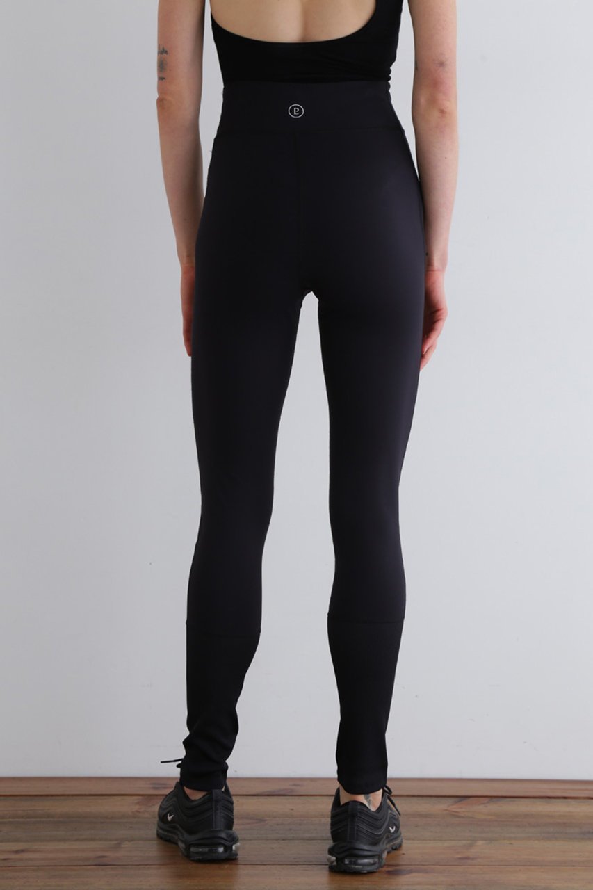 【ル フィル/LE PHIL】の【LE PHIL SPORTS】レギンスリブパンツ 人気、トレンドファッション・服の通販 founy(ファニー) 　ファッション　Fashion　レディースファッション　Fashion for Women　パンツ　Pants & Trousers　レギンス　Leggings & Stretch Pants　スポーツウェア　Functional & Stylish Sportswear　スポーツ パンツ　Workout Pants / Training Shorts / Joggers　ストレッチ　Stretch, Stretchy Fabric　トレンド　Trend, Trending Now　フィット　Fit, Slim Fit　ルーズ　Loose, Oversized　レギンス　Leggings, Stretch Pants　other-7|ID: prp329100004433124 ipo3291000000032966780