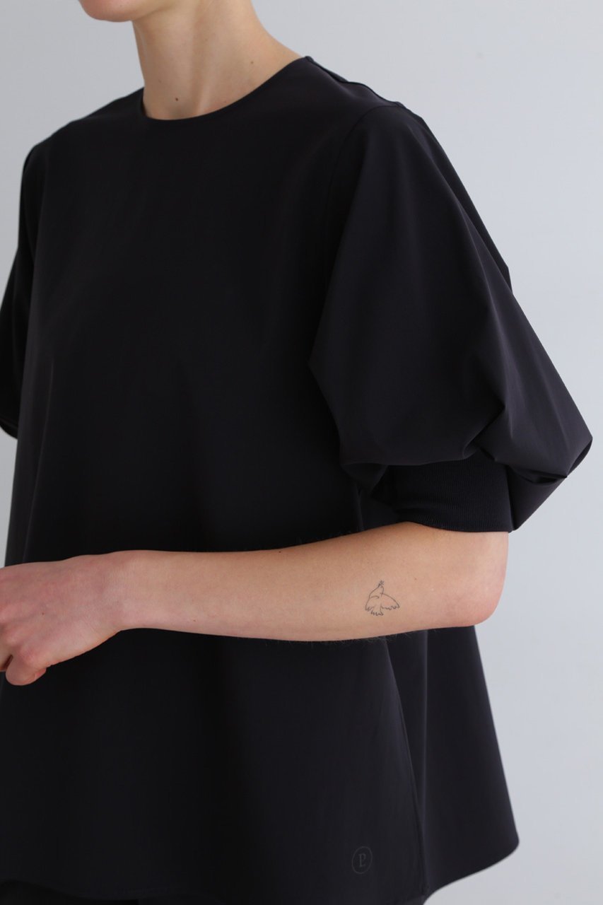 【ル フィル/LE PHIL】の【LE PHIL SPORTS】ナイロンストレッチブラウス 人気、トレンドファッション・服の通販 founy(ファニー) 　ファッション　Fashion　レディースファッション　Ladies' Fashion Online　トップス・カットソー　Tops/Tshirt　シャツ/ブラウス　Shirts/Blouses　おすすめ　Recommend　グログラン　Grosgrain　コンパクト　Compact　ショート　Short　ストレッチ　Stretch　スポーツ　Sports　スリット　Slit　スリーブ　Sleeve　セットアップ　Set Up　フェミニン　Feminine　ボトム　Bottom　レギンス　Leggings　再入荷　Restock/Back In Stock/Re Arrival　other-3|ID: prp329100004433126 ipo3291000000032661927