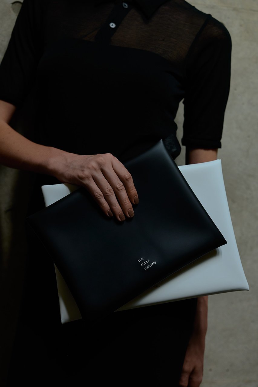 【ジ アートオブキャリング/THE ART OF CARRYING】のCASE TABLET10 タブレットケース(10inch) 人気、トレンドファッション・服の通販 founy(ファニー) 　ファッション　Fashion　レディースファッション　Fashion for Women　なめらか　Smooth, Silky Texture　シンプル　Simple, Minimal　モダン　Modern, Contemporary　軽量　Lightweight, Ultra Light　other-2|ID: prp329100004434821 ipo3291000000032803067
