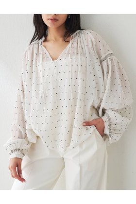 【ウィムガゼット/Whim Gazette】のドットシシュウブラウス 人気、トレンドファッション・服の通販 founy(ファニー) ファッション Fashion レディースファッション WOMEN トップス・カットソー Tops/Tshirt シャツ/ブラウス Shirts/Blouses 春 Spring シャーリング Shirring スキッパー Skipper スマート Smart スリーブ Sleeve デコルテ Decolletage ドット Dot ロング Long 夏 Summer NEW・新作・新着・新入荷 New Arrivals |ID:prp329100004437830