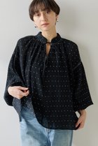 【ウィムガゼット/Whim Gazette】のドットシシュウブラウス 人気、トレンドファッション・服の通販 founy(ファニー) ファッション Fashion レディースファッション WOMEN トップス・カットソー Tops/Tshirt シャツ/ブラウス Shirts/Blouses シャーリング Shirring スキッパー Skipper スリーブ Sleeve デコルテ Decolletage ドット Dot ロング Long 夏 Summer 春 Spring thumbnail ブラック|ID: prp329100004437830 ipo3291000000031198333