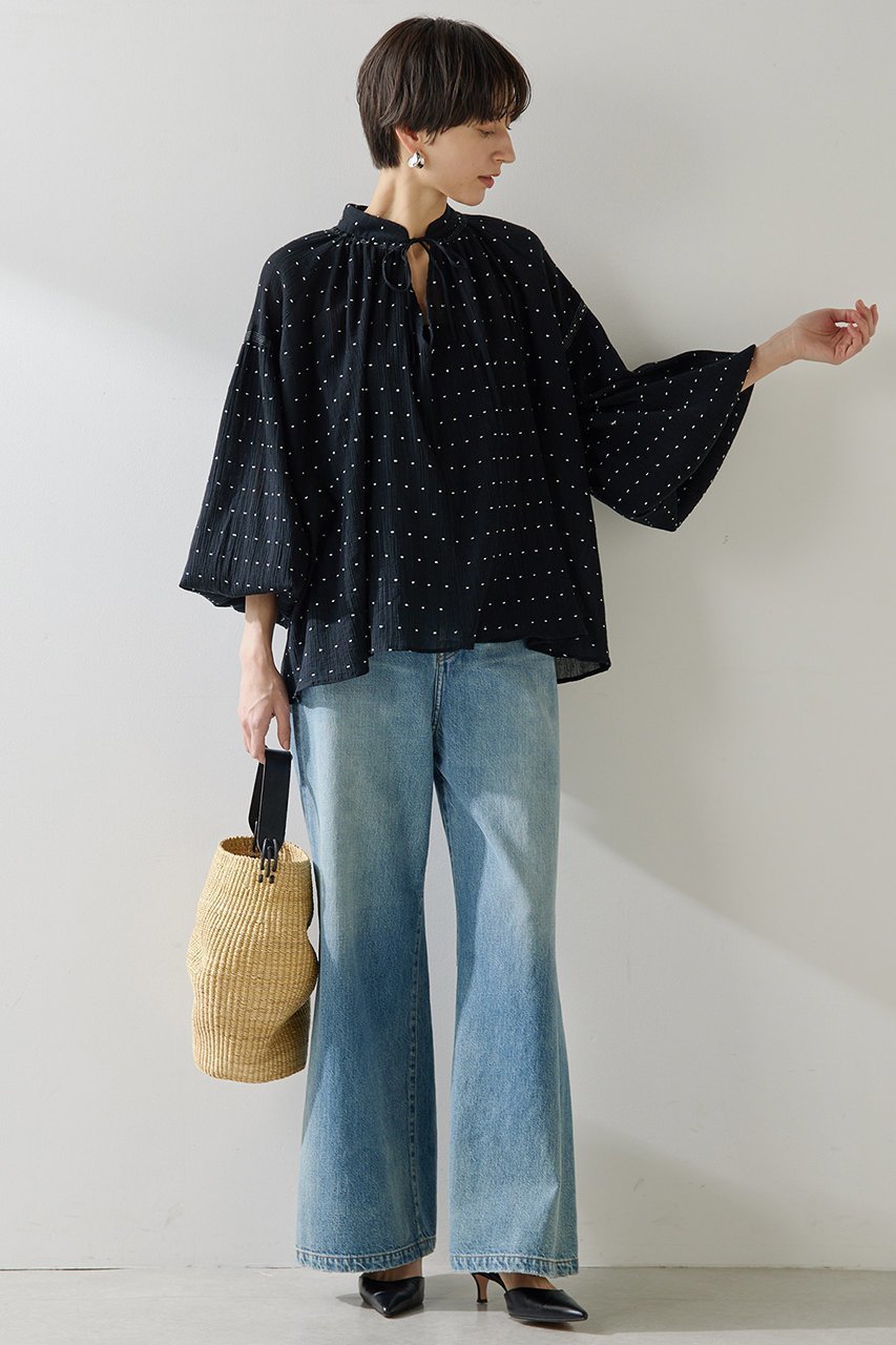 【ウィムガゼット/Whim Gazette】のドットシシュウブラウス 人気、トレンドファッション・服の通販 founy(ファニー) 　ファッション　Fashion　レディースファッション　Fashion for Women　トップス・カットソー　Cut & Sew Tops　シャツ・ブラウス・オフィスカジュアル　Elegant Blouses & Button-Ups　シャーリング　Shirring, Ruched　スキッパー　Skipper, Open Collar　スリーブ　Sleeve, Long Sleeve / Short Sleeve　デコルテ　Décolleté, Neckline　ドット　Polka Dot, Dot Pattern　ロング　Long, Long-Length　夏　Summer　春　Spring　other-6|ID: prp329100004437830 ipo3291000000032837732