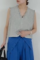 【ガリャルダガランテ/GALLARDAGALANTE】の【HERITANOVUM】ラメベストプルオーバー 人気、トレンドファッション・服の通販 founy(ファニー) ファッション Fashion レディースファッション WOMEN カットソー Cut And Sew シルバー Silver ジャケット Jacket スタンダード Standard フリンジ Fringe ベスト Vest ボトム Bottom ワイド Wide おすすめ Recommend NEW・新作・新着・新入荷 New Arrivals |ID:prp329100004437841