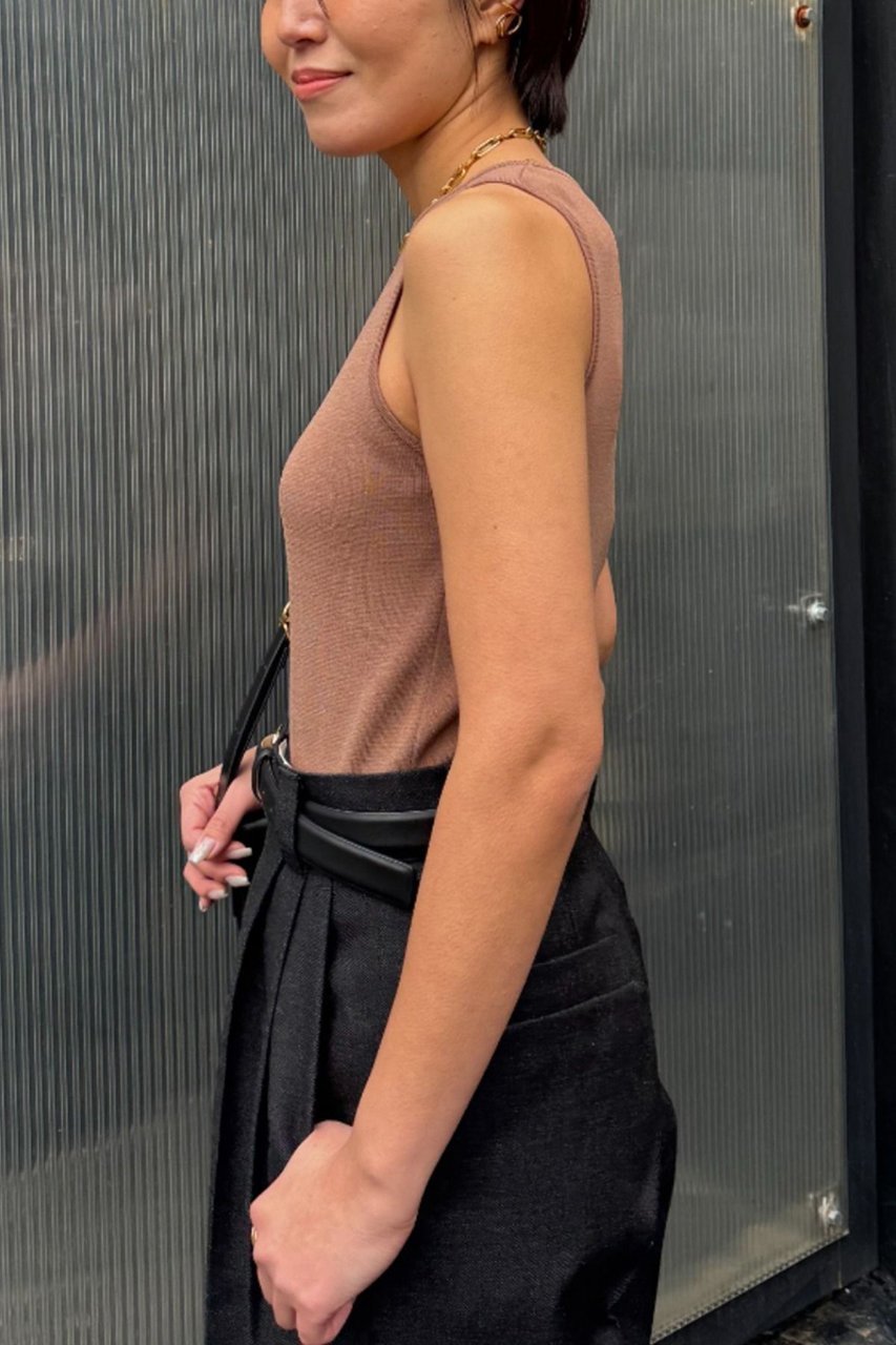 【カオス/Chaos】のルーチェニットタンクトップ 人気、トレンドファッション・服の通販 founy(ファニー) 　ファッション　Fashion　レディースファッション　Fashion for Women　トップス・カットソー　Cut & Sew Tops　ニット　Knit Tops & Sweaters　カジュアルプルオーバー・ニットトップス　Pullovers & Knit Tops / Casual Pullovers　なめらか　Smooth, Silky Texture　コンパクト　Compact, Small Size　シルク　Silk, 100% Silk　タンク　Tank Top, Sleeveless Top　other-4|ID: prp329100004437893 ipo3291000000032938906