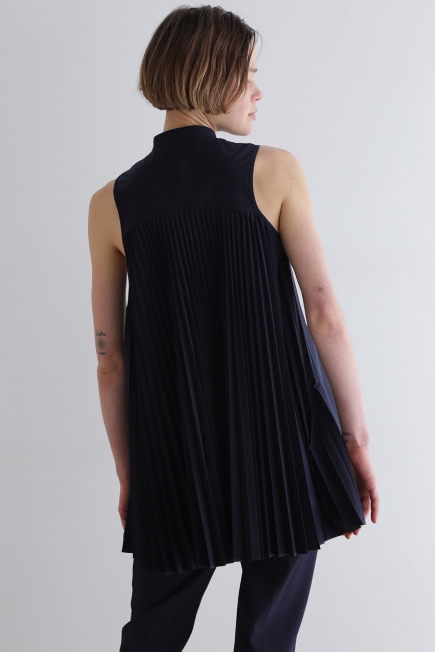 【ル フィル/LE PHIL】のSOLOTEXブロードバックプリーツブラウス 人気、トレンドファッション・服の通販 founy(ファニー) 　ファッション　Fashion　レディースファッション　Fashion for Women　トップス・カットソー　Cut & Sew Tops　キャミソール&ノースリーブ　Camisoles & Sleeveless Tops　シャツ・ブラウス・オフィスカジュアル　Elegant Blouses & Button-Ups　バッグ　Bags　アメリカン　American Style　エレガント 上品　Elegant　カッティング　Cutting Detail　シンプル　Simple, Minimal　スリーブ　Sleeve, Long Sleeve / Short Sleeve　ノースリーブ　Sleeveless, No-Sleeve　プリーツ　Pleats, Pleated　other-3|ID: prp329100004437904 ipo3291000000032810098