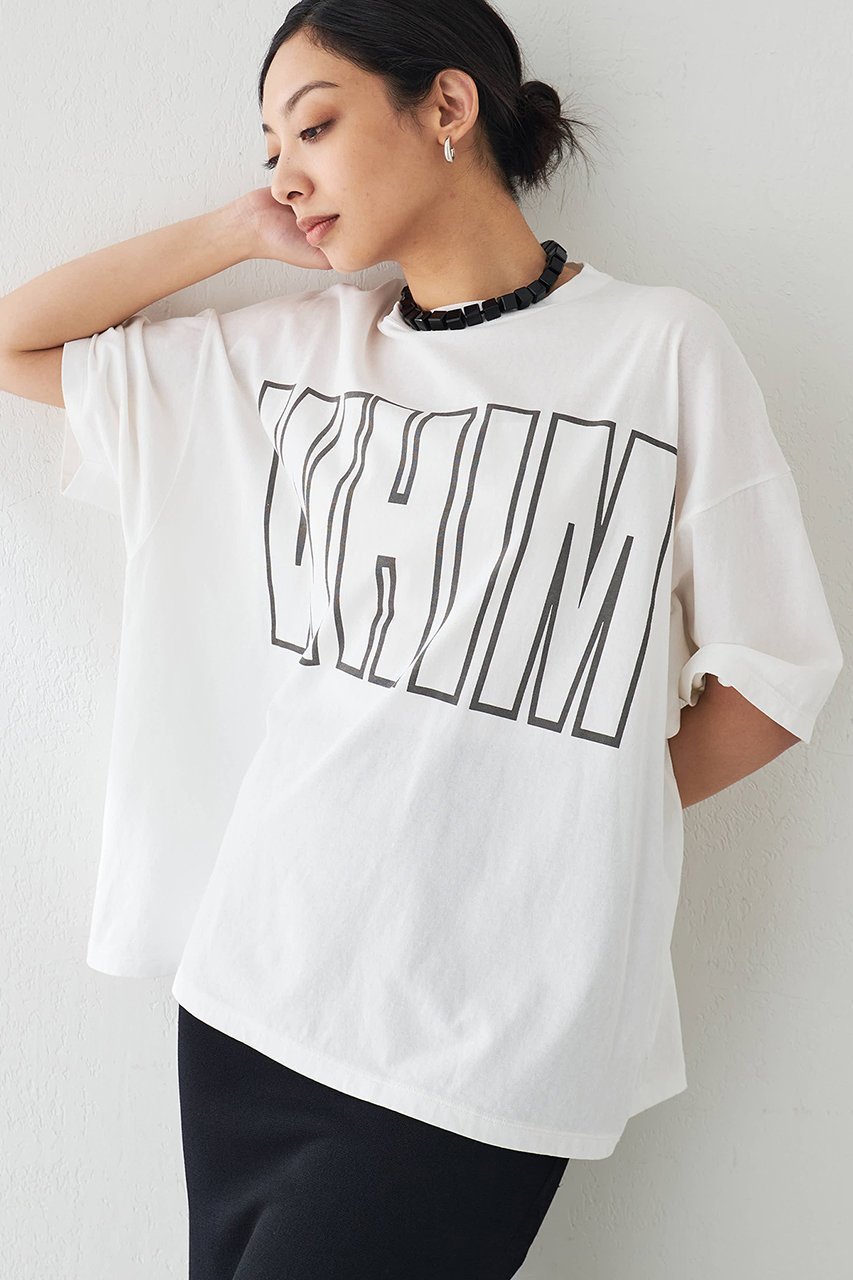【ウィムガゼット/Whim Gazette】のリラックスロゴTシャツ 人気、トレンドファッション・服の通販 founy(ファニー) 　ファッション　Fashion　レディースファッション　Fashion for Women　トップス・カットソー　Cut & Sew Tops　シャツ・ブラウス・オフィスカジュアル　Elegant Blouses & Button-Ups　ロングTシャツ・Tシャツ　Longline T-Shirts & Tees　カットソー・ベーシックTシャツ　Cut-and-Sewn Tops / Stretch Tees & Basics　ショート　Short, Short Length　シンプル　Simple, Minimal　スリーブ　Sleeve, Long Sleeve / Short Sleeve　デニム　Denim, Jeans Material　フロント　Front, Front Design　プリント　Print, Printed Pattern　リラックス　Relax, Relaxed Fit　other-6|ID: prp329100004441155 ipo3291000000032768942