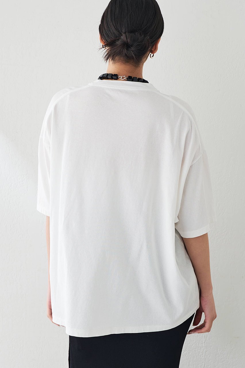 【ウィムガゼット/Whim Gazette】のリラックスロゴTシャツ 人気、トレンドファッション・服の通販 founy(ファニー) 　ファッション　Fashion　レディースファッション　Fashion for Women　トップス・カットソー　Cut & Sew Tops　シャツ・ブラウス・オフィスカジュアル　Elegant Blouses & Button-Ups　ロングTシャツ・Tシャツ　Longline T-Shirts & Tees　カットソー・ベーシックTシャツ　Cut-and-Sewn Tops / Stretch Tees & Basics　ショート　Short, Short Length　シンプル　Simple, Minimal　スリーブ　Sleeve, Long Sleeve / Short Sleeve　デニム　Denim, Jeans Material　フロント　Front, Front Design　プリント　Print, Printed Pattern　リラックス　Relax, Relaxed Fit　other-8|ID: prp329100004441155 ipo3291000000032768944
