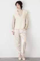 【ヒューエルミュージアム/hueLe Museum】の【STUMBLY】Curvy Jogger Satin Pants ベージュ|ID:prp329100004441176