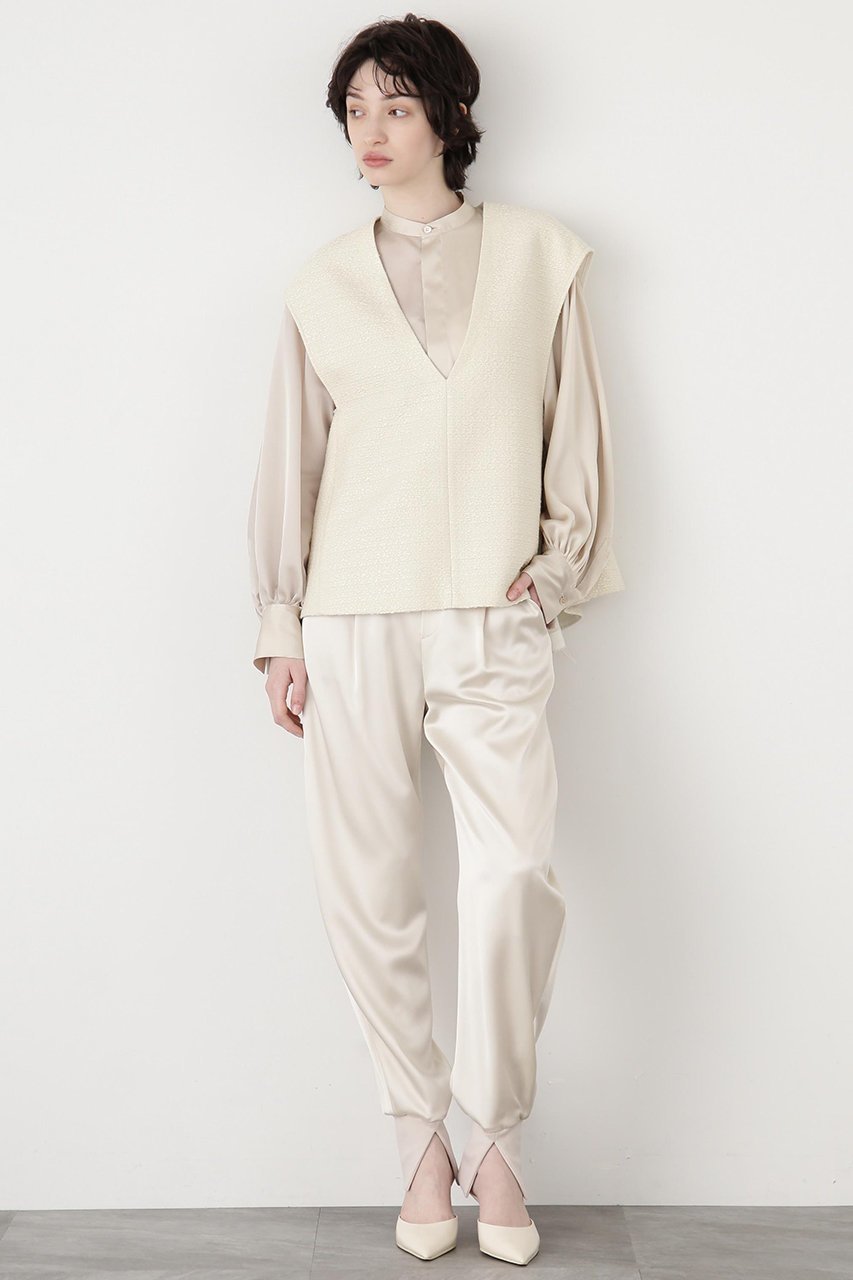 【ヒューエルミュージアム/hueLe Museum】の【STUMBLY】Curvy Jogger Satin Pants インテリア・キッズ・メンズ・レディースファッション・服の通販 founy(ファニー) 　ファッション　Fashion　レディースファッション　Fashion for Women　パンツ　Pants & Trousers　なめらか　Smooth, Silky Texture　サテン　Satin, Glossy Fabric　スポーティ　Sporty, Casual Athletic　スリム　Slim, Slim Fit　フェミニン　Feminine, Girly　ベージュ|ID: prp329100004441176 ipo3291000000036100263