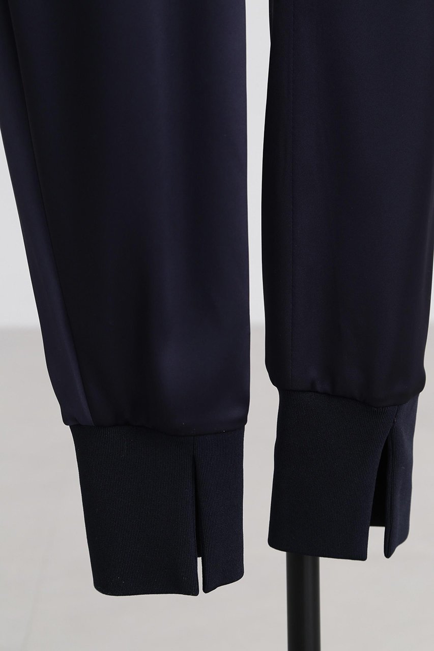 【ヒューエルミュージアム/hueLe Museum】の【STUMBLY】Curvy Jogger Satin Pants 大人の最旬トレンドファッション＆コーディネート founy(ファウニー) 　ファッション　Fashion　レディースファッション　Fashion for Women　パンツ　Pants & Trousers　なめらか　Smooth, Silky Texture　サテン　Satin, Glossy Fabric　スポーティ　Sporty, Casual Athletic　スリム　Slim, Slim Fit　フェミニン　Feminine, Girly　other-7|ID: prp329100004441176 ipo3291000000036100270