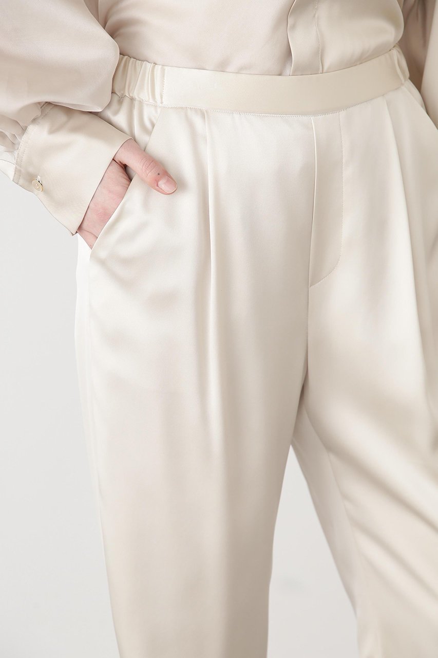 【ヒューエルミュージアム/hueLe Museum】の【STUMBLY】Curvy Jogger Satin Pants 人気、トレンドファッション・服の通販 founy(ファニー) 　ファッション　Fashion　レディースファッション　Fashion for Women　パンツ　Pants & Trousers　なめらか　Smooth, Silky Texture　サテン　Satin, Glossy Fabric　スポーティ　Sporty, Casual Athletic　スリム　Slim, Slim Fit　フェミニン　Feminine, Girly　other-7|ID: prp329100004441176 ipo3291000000036524471