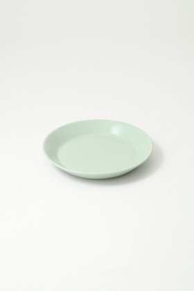 【イッタラ/iittala / GOODS】 ティーマ プレート 17cm セージグリーン人気、トレンドファッション・服の通販 founy(ファニー) 春 Spring コレクション Collection, Seasonal Line シェイプ Shape, Slim Fit シンプル Simple, Minimal テーブル Table, Dining Table 定番 Standard, Basic Item 人気 Popular, Best Seller プレート Plate, Dish モダン Modern, Contemporary S/S・春夏 SS, Spring/Summer, Warm Season 再入荷 Restock / Back in Stock 夏 Summer ホーム・キャンプ・アウトドア・お取り寄せ Home Living / Home & Lifestyle / Camping Gear / Outdoor Camping キッチン・ダイニング Kitchen & Dining Essentials. Stylish & Functional Tableware キッチン家電・キッチン用品 Kitchen Appliances & Tools |ID:prp329100004442446