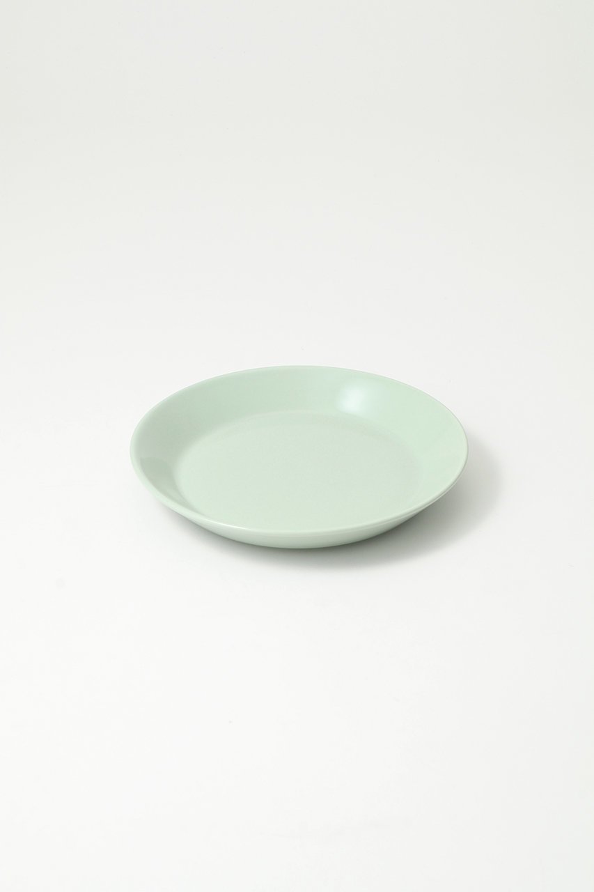 【イッタラ/iittala / GOODS】のティーマ プレート 17cm セージグリーン 人気、トレンドファッション・服の通販 founy(ファニー) 　春　Spring　コレクション　Collection, Seasonal Line　シェイプ　Shape, Slim Fit　シンプル　Simple, Minimal　テーブル　Table, Dining Table　定番　Standard, Basic Item　人気　Popular, Best Seller　プレート　Plate, Dish　モダン　Modern, Contemporary　S/S・春夏　SS, Spring/Summer, Warm Season　再入荷　Restock / Back in Stock　夏　Summer　ホーム・キャンプ・アウトドア・お取り寄せ　Home Living / Home & Lifestyle / Camping Gear / Outdoor Camping　キッチン・ダイニング　Kitchen & Dining Essentials. Stylish & Functional Tableware　キッチン家電・キッチン用品　Kitchen Appliances & Tools　 other-1|ID: prp329100004442446 ipo3291000000033394376
