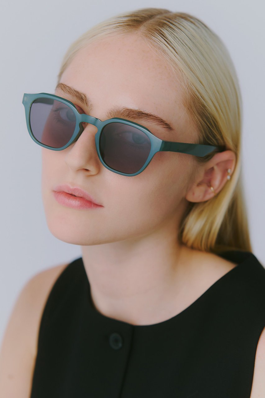 【ジュガードダブルエックス/jugaadXX】のMatira smoke green サングラス 人気、トレンドファッション・服の通販 founy(ファニー) ファッション Fashion レディースファッション Fashion for Women サングラス&メガネ Sunglasses & Eyewear ユニセックス Unisex, Genderless カッティング Cutting Detail サングラス Sunglasses, Shades フレーム Frame, Outline ボストン Boston other-2|ID: prp329100004442468 ipo3291000000035983110