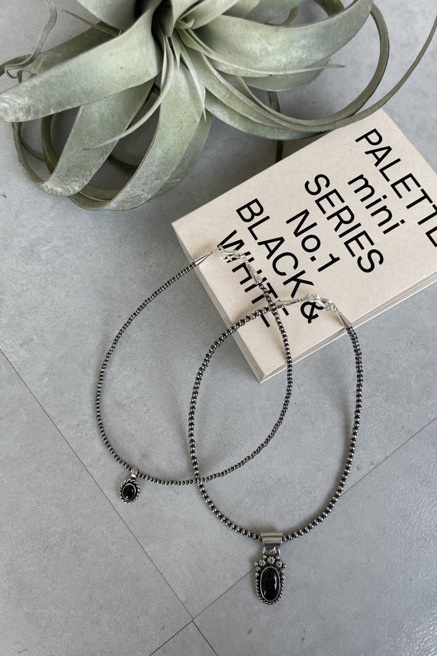 【エリッカ ニコラス ビゲイ/ERICKA NICOLAS BEGAY】のオニキス ペンダントトップ 人気、トレンドファッション・服の通販 founy(ファニー) 　ファッション　Fashion　レディースファッション　Fashion for Women　ジュエリー　Jewelry　おすすめ　Recommended / Our Picks　シルバー　Silver, Metallic Silver　ジュエリー　Jewelry, Accessories　チェーン　Chain, Chain Strap　チャーム　Charm, Pendant　other-2|ID: prp329100004442480 ipo3291000000035788698