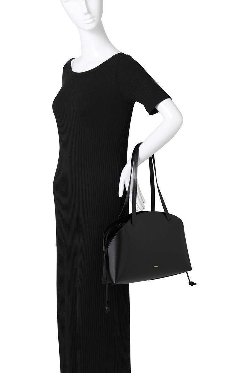 【ジル サンダー/JIL SANDER】のCURVE SHOULDER バッグ/ミディアム 人気、トレンドファッション・服の通販 founy(ファニー) 　ファッション　Fashion　レディースファッション　WOMEN　ショルダー　Shoulder　ドローストリング　Drawstring　ハンドバッグ　Handbag　フォルム　Form　モダン　Modern　other-2|ID: prp329100004444649 ipo3291000000031254935
