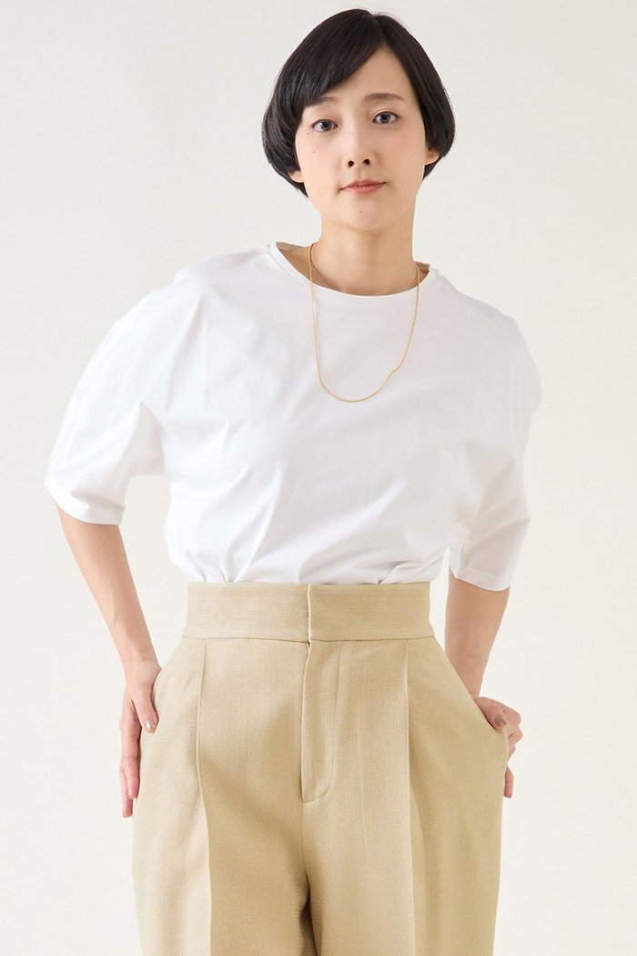 【マルティニーク/martinique】のESSENTIAL BIG Tシャツ インテリア・キッズ・メンズ・レディースファッション・服の通販 founy(ファニー) https://founy.com/ ファッション Fashion レディースファッション Fashion for Women トップス・カットソー Cut & Sew Tops シャツ・ブラウス・オフィスカジュアル Elegant Blouses & Button-Ups ロングTシャツ・Tシャツ Longline T-Shirts & Tees カットソー・ベーシックTシャツ Cut-and-Sewn Tops / Stretch Tees & Basics おすすめ Recommended / Our Picks ショート Short, Short Length スリーブ Sleeve, Long Sleeve / Short Sleeve タイトスカート Pencil Skirt, Tight Skirt |ID: prp329100004444666 ipo3291000000036078970