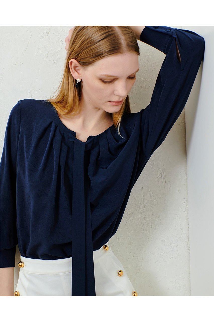 【アルアバイル/allureville】のシルキータックボウブラウス 人気、トレンドファッション・服の通販 founy(ファニー) 　ファッション　Fashion　レディースファッション　Ladies' Fashion Online　トップス・カットソー　Tops/Tshirt　シャツ/ブラウス　Shirts/Blouses　おすすめ　Recommend　エレガント 上品　Elegant　スリーブ　Sleeve　ダウン　Down　デニム　Denim　ドレープ　Drape　リボン　Ribbon　ロング　Long　再入荷　Restock/Back In Stock/Re Arrival　other-6|ID: prp329100004444672 ipo3291000000032233016