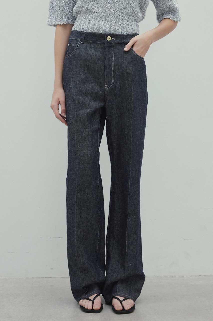 【ベイジ,/BEIGE,】のCUPHEA(クフェア)/センタープレス入りフレアパンツ 人気、トレンドファッション・服の通販 founy(ファニー) 　ファッション　Fashion　レディースファッション　Fashion for Women　パンツ　Pants & Trousers　スニーカー　Sneakers, Trainers　センター　Center, Center Line　トレンド　Trend, Trending Now　フレア　Flare, Flared　エレガント 上品　Elegant　other-7|ID: prp329100004444713 ipo3291000000035637515