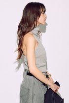 thumbnail other-3