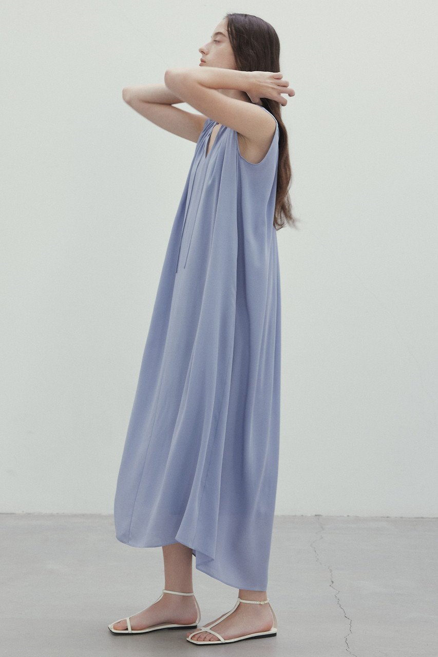 【ベイジ,/BEIGE,】のMUSCARI(ムスカリ)/ソフトシルクスキッパードレス 人気、トレンドファッション・服の通販 founy(ファニー) 　ファッション　Fashion　レディースファッション　WOMEN　ワンピース　Dress　ドレス　Party Dresses　チュニック　Tunic　エレガント 上品　Elegant　ギャザー　Gather　シルク　Silk　シンプル　Simple　スキッパー　Skipper　チュニック　Tunic　ドレス　Dress　リボン　Ribbon　ロング　Long　other-6|ID: prp329100004446189 ipo3291000000031647567