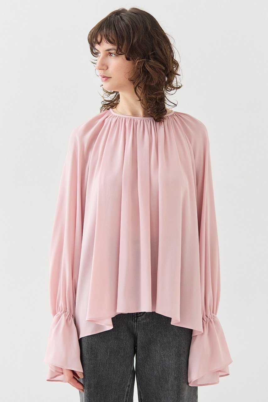 【ベイジ,/BEIGE,】のMUSCARI(ムスカリ)/ソフトシルクキャンディースリーブブラウス 人気、トレンドファッション・服の通販 founy(ファニー) ファッション Fashion レディースファッション Fashion for Women トップス・カットソー Cut & Sew Tops シャツ・ブラウス・オフィスカジュアル Elegant Blouses & Button-Ups エレガント 上品 Elegant シルク Silk, 100% Silk シンプル Simple, Minimal スリーブ Sleeve, Long Sleeve / Short Sleeve ドレープ Drape, Draping Fabric ボトム Bottoms, Lower Wear ロング Long, Long-Length other-7|ID: prp329100004446193 ipo3291000000035062835