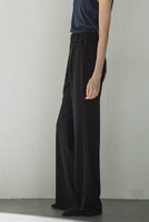 【エッセン ロートレアモン/ESSEN LAUTREAMONT】のトリアセカルゼニットパンツ 人気、トレンドファッション・服の通販 founy(ファニー) ファッション Fashion レディースファッション Fashion for Women パンツ Pants & Trousers エレガント 上品 Elegant ストレッチ Stretch, Stretchy Fabric ドレープ Drape, Draping Fabric フィット Fit, Slim Fit 再入荷 Restock / Back in Stock |ID:prp329100004446201