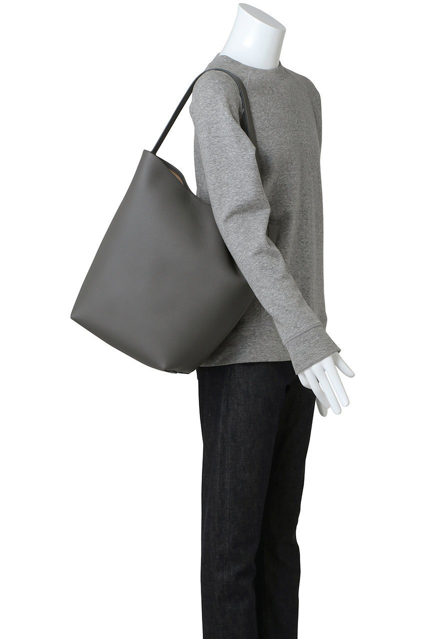 【ザ ロウ/THE ROW / MEN】の【MEN】LARGE N/S PARK TOTE 人気、トレンドファッション・服の通販 founy(ファニー) 　ファッション　Fashion　メンズファッション　Fashion for Men　バッグ　Bags　トートバッグ / 通勤・大容量バッグ　Tote Bags　ユニセックス　Unisex, Genderless　other-2|ID: prp329100004447279 ipo3291000000032780496