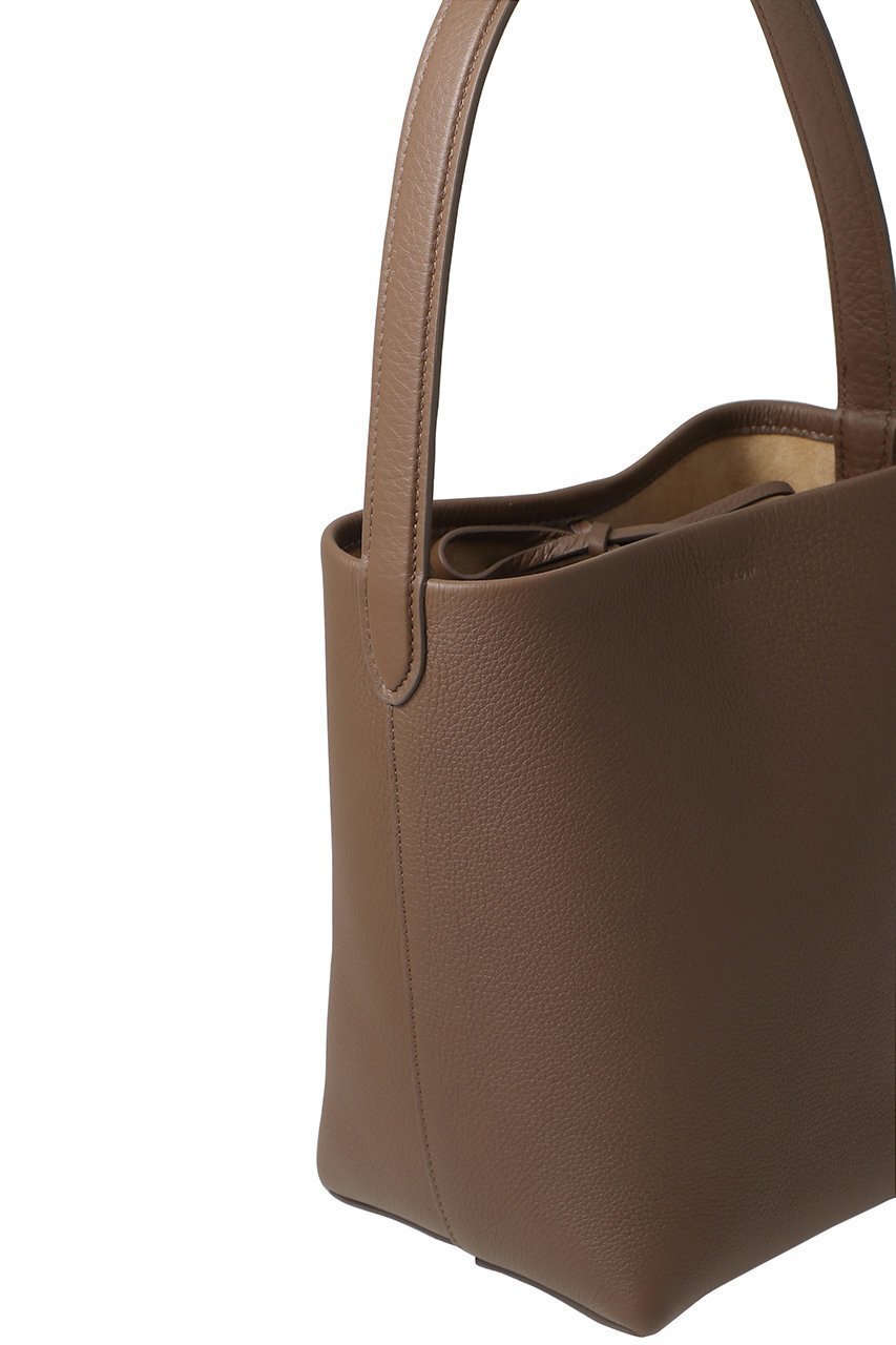 【ザ ロウ/THE ROW】のSMALL N/S PARK TOTE 人気、トレンドファッション・服の通販 founy(ファニー) 　ファッション　Fashion　レディースファッション　Fashion for Women　バッグ　Bags　スマート　Smart, Elegant　バランス　Balance, Style Balance　ポーチ　Pouch, Small Case　財布　Wallet, Purse　other-4|ID: prp329100004447286 ipo3291000000035778555