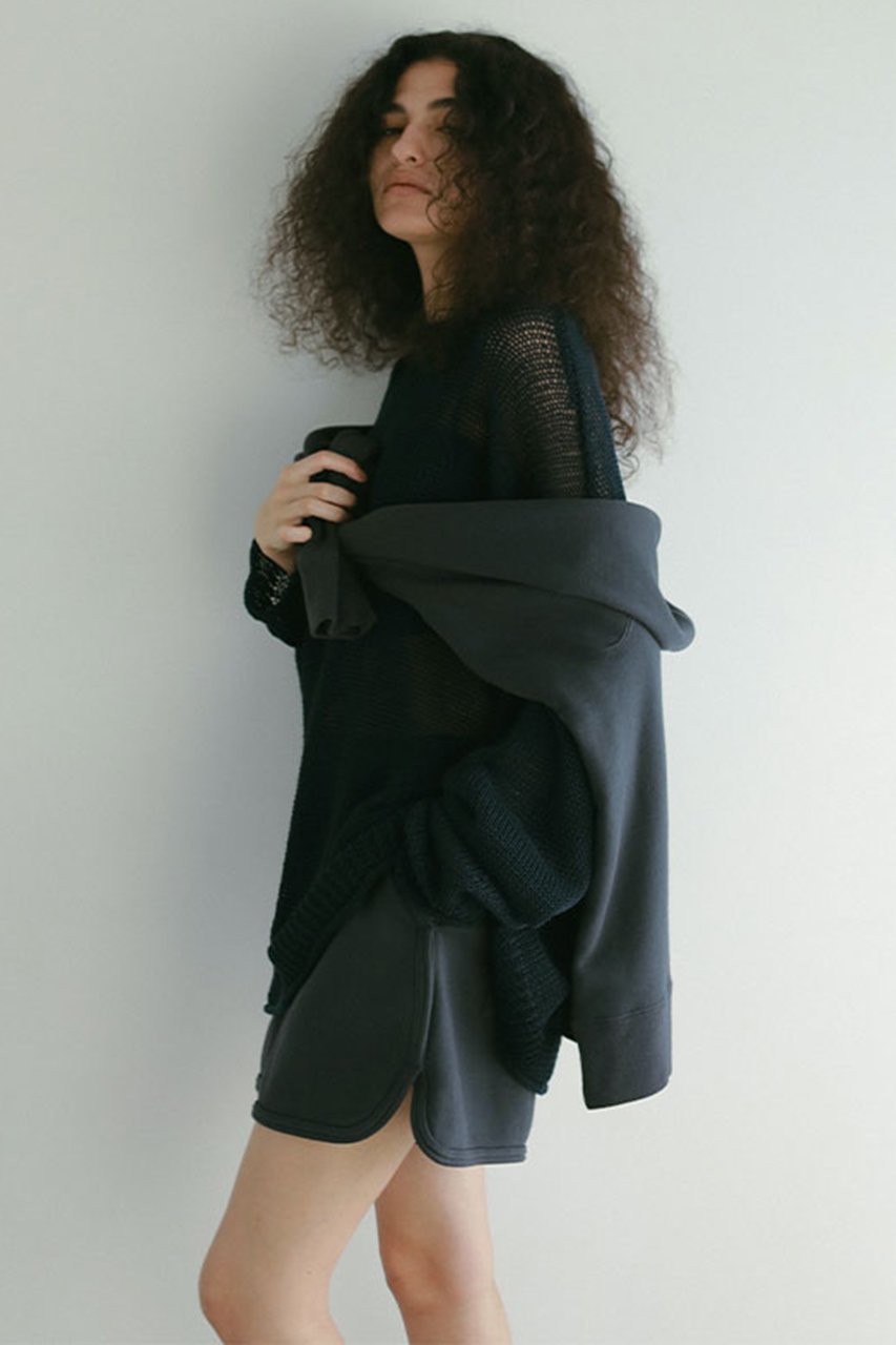 【エトレトウキョウ/ETRE TOKYO】のクルーネックスウェットシャツ 人気、トレンドファッション・服の通販 founy(ファニー) 　ファッション　Fashion　レディースファッション　Fashion for Women　トップス・カットソー　Cut & Sew Tops　シャツ・ブラウス・オフィスカジュアル　Elegant Blouses & Button-Ups　レディースパーカー・カジュアルフーディー　Casual Hoodies & Sweatshirts　ロングTシャツ・Tシャツ　Longline T-Shirts & Tees　スウェット・クルーネックトップス　Sweatshirts & Crewnecks / Relaxed Fit Sweat Tops　カットソー・ベーシックTシャツ　Cut-and-Sewn Tops / Stretch Tees & Basics　おすすめ　Recommended / Our Picks　ショート　Short, Short Length　セットアップ　Set-Up, Coordinated Outfit　ベーシック　Basic, Essential　ロング　Long, Long-Length　定番　Standard, Basic Item　other-4|ID: prp329100004447302 ipo3291000000032859934