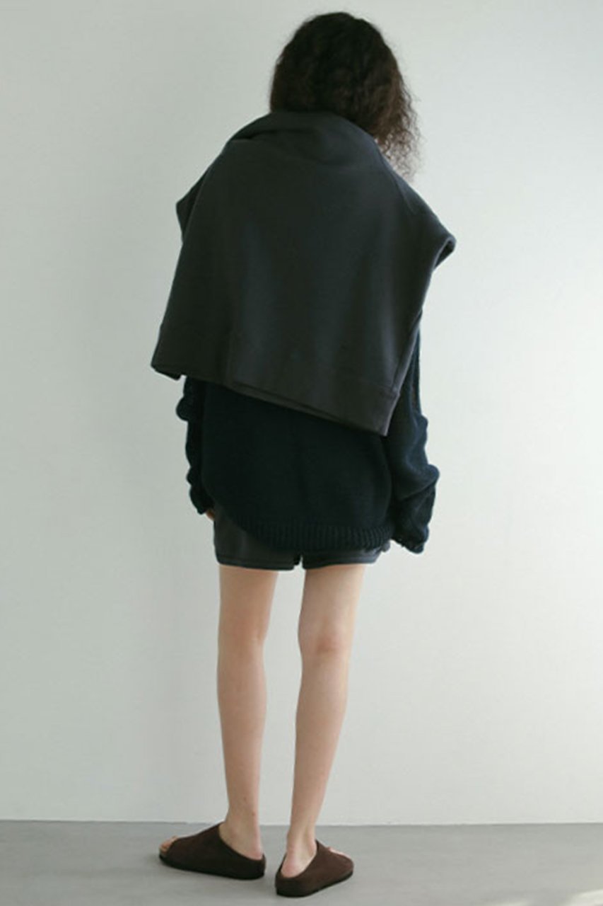 【エトレトウキョウ/ETRE TOKYO】のクルーネックスウェットシャツ 人気、トレンドファッション・服の通販 founy(ファニー) 　ファッション　Fashion　レディースファッション　Fashion for Women　トップス・カットソー　Cut & Sew Tops　シャツ・ブラウス・オフィスカジュアル　Elegant Blouses & Button-Ups　レディースパーカー・カジュアルフーディー　Casual Hoodies & Sweatshirts　ロングTシャツ・Tシャツ　Longline T-Shirts & Tees　スウェット・クルーネックトップス　Sweatshirts & Crewnecks / Relaxed Fit Sweat Tops　カットソー・ベーシックTシャツ　Cut-and-Sewn Tops / Stretch Tees & Basics　おすすめ　Recommended / Our Picks　ショート　Short, Short Length　セットアップ　Set-Up, Coordinated Outfit　ベーシック　Basic, Essential　ロング　Long, Long-Length　定番　Standard, Basic Item　other-7|ID: prp329100004447302 ipo3291000000032859951