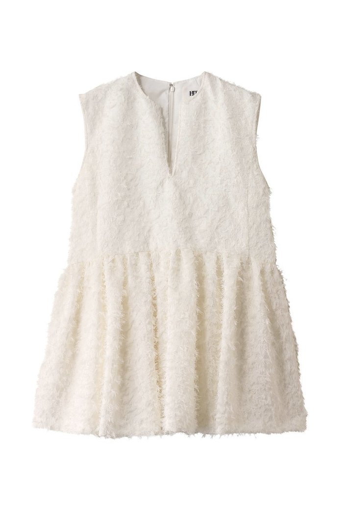 【ハー/HER.】のカットジャカードペプラムブラウス インテリア・キッズ・メンズ・レディースファッション・服の通販 founy(ファニー) https://founy.com/ ファッション Fashion レディースファッション Ladies' Fashion Online トップス・カットソー Tops/Tshirt キャミソール / ノースリーブ No Sleeves シャツ/ブラウス Shirts/Blouses おすすめ Recommend コンパクト Compact ジャカード Jacquard セットアップ Set Up ノースリーブ No Sleeve ペプラム Peplum ワイド Wide 再入荷 Restock/Back In Stock/Re Arrival |ID: prp329100004449454 ipo3291000000032648722