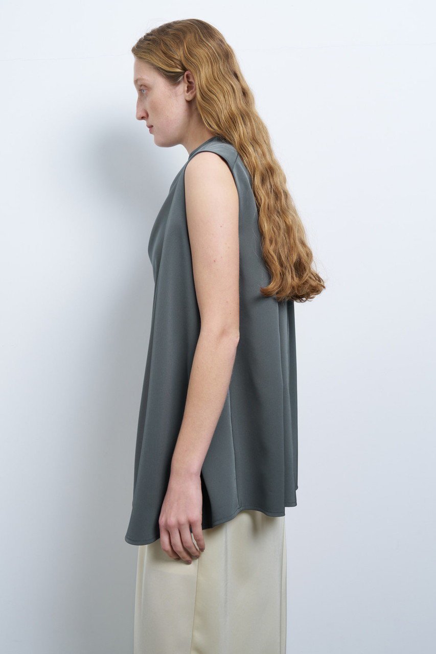 【ランバン オン ブルー/LANVIN en Bleu】のアシンメトリアセツイルブラウス 人気、トレンドファッション・服の通販 founy(ファニー) 　ファッション　Fashion　レディースファッション　WOMEN　トップス・カットソー　Tops/Tshirt　シャツ/ブラウス　Shirts/Blouses　アシンメトリー　Asymmetry　ショート　Short　スリーブ　Sleeve　ドレープ　Drape　ファブリック　Fabric　ラグジュアリー　Luxury　other-2|ID: prp329100004449457 ipo3291000000031617089