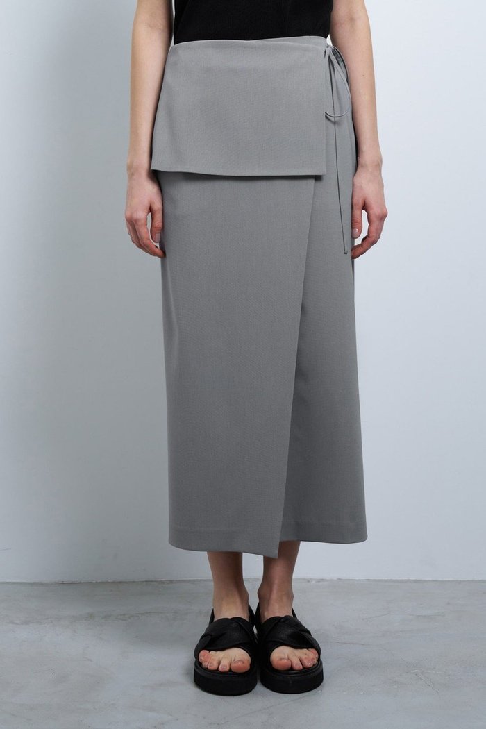 【ランバン オン ブルー/LANVIN en Bleu】の【ELLE SHOP先行販売】トリクシオンラップスカート インテリア・キッズ・メンズ・レディースファッション・服の通販 founy(ファニー) https://founy.com/ ファッション Fashion レディースファッション WOMEN スカート Skirt ロングスカート Long Skirt おすすめ Recommend スリット Slit ファブリック Fabric ペプラム Peplum ポケット Pocket ロング Long NEW・新作・新着・新入荷 New Arrivals |ID: prp329100004449460 ipo3291000000031116299