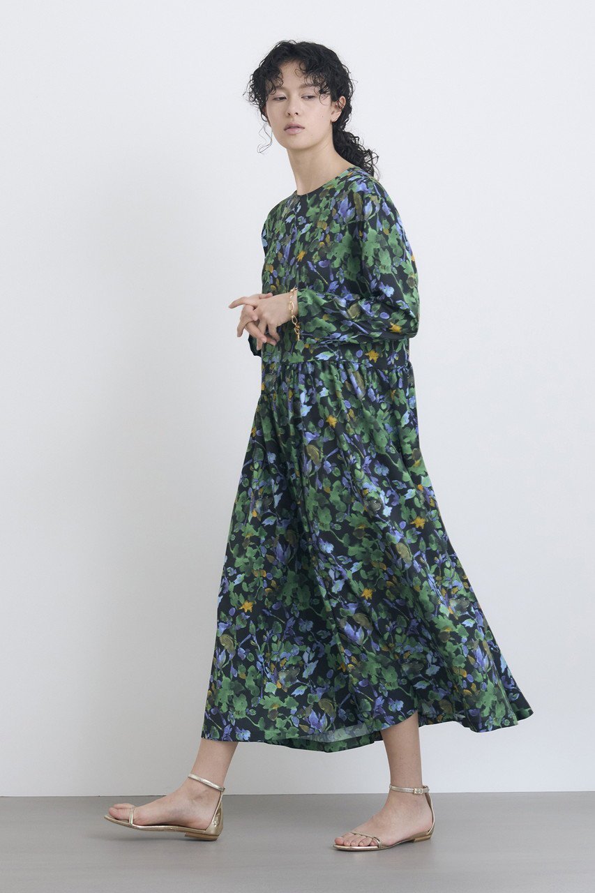 【ハウス オブ ロータス/HOUSE OF LOTUS】のボタニカルハンマーサテンワンピース 人気、トレンドファッション・服の通販 founy(ファニー) 　ファッション　Fashion　レディースファッション　WOMEN　ワンピース　Dress　チュニック　Tunic　アシンメトリー　Asymmetry　エレガント 上品　Elegant　サテン　Satin　チュニック　Tunic　フレア　Flare　ロング　Long　other-6|ID: prp329100004450759 ipo3291000000031617079