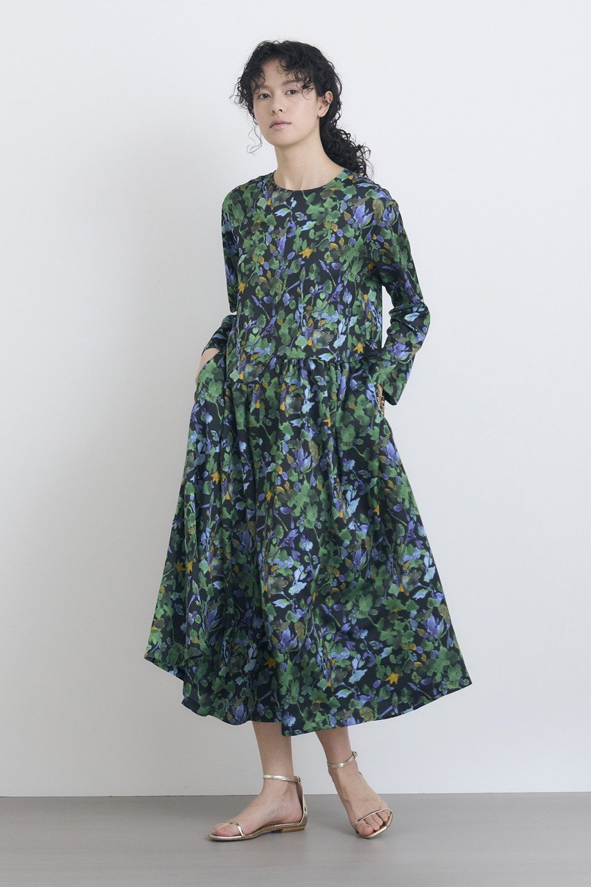 【ハウス オブ ロータス/HOUSE OF LOTUS】のボタニカルハンマーサテンワンピース 人気、トレンドファッション・服の通販 founy(ファニー) 　ファッション　Fashion　レディースファッション　WOMEN　ワンピース　Dress　チュニック　Tunic　アシンメトリー　Asymmetry　エレガント 上品　Elegant　サテン　Satin　チュニック　Tunic　フレア　Flare　ロング　Long　other-8|ID: prp329100004450759 ipo3291000000031617081