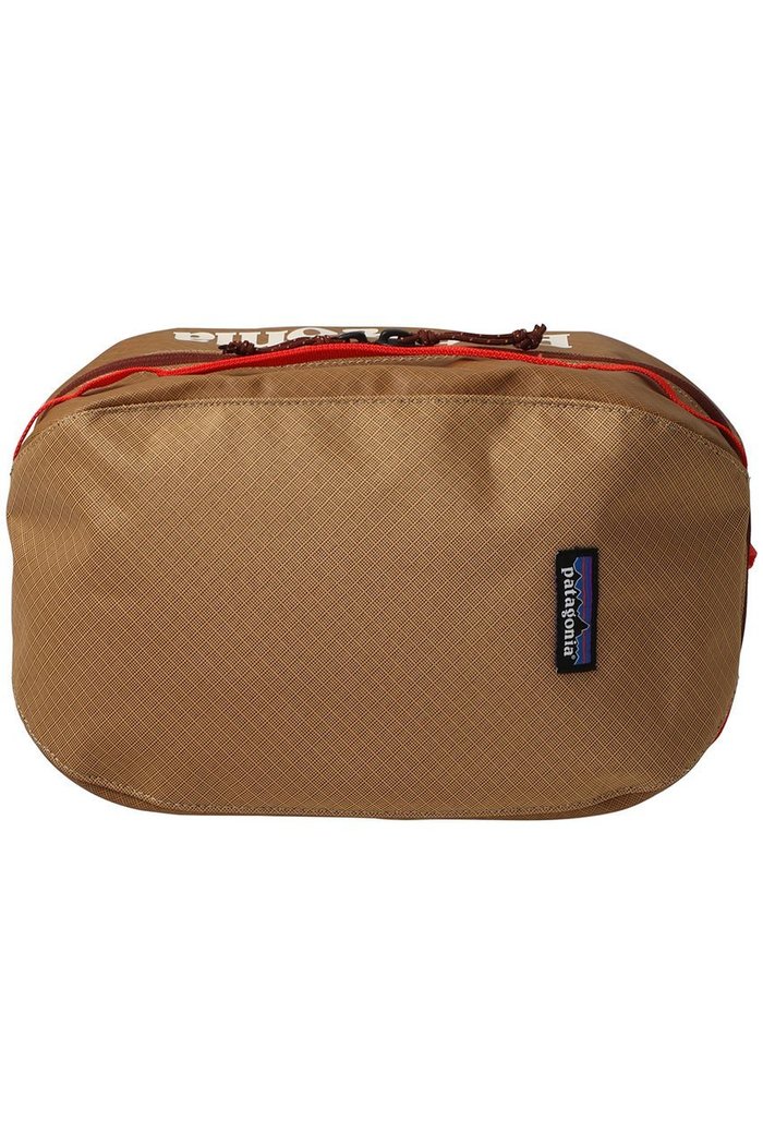 【パタゴニア/Patagonia】の【UNISEX】ブラックホールキューブ 6L インテリア・キッズ・メンズ・レディースファッション・服の通販 founy(ファニー) https://founy.com/ ファッション Fashion レディースファッション Fashion for Women スポーツウェア Functional & Stylish Sportswear スポーツバッグ・ジム用ポーチ・バックパック Gym Bag / Sports Backpack / Pouch for Training ユニセックス Unisex, Genderless おすすめ Recommended / Our Picks スポーツ Sports, Activewear ポケット Pocket, Pocket Detail ポーチ Pouch, Small Case メッシュ Mesh, Net Fabric リップ Lip, Lip Motif 旅行 Travel |ID: prp329100004451730 ipo3291000000035862947