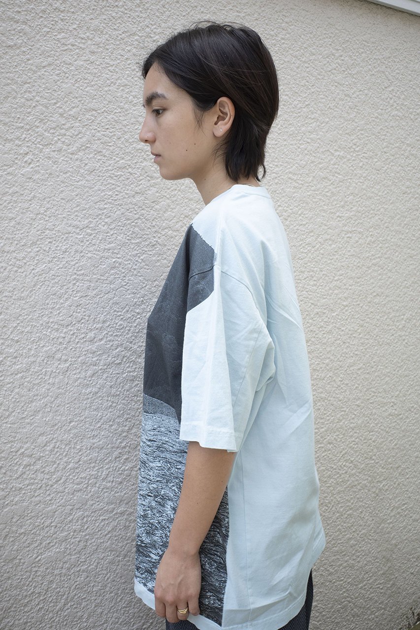 【セヤ/SEYA】のWATER RIVER フォトプリントTシャツ 人気、トレンドファッション・服の通販 founy(ファニー) 　ファッション　Fashion　レディースファッション　Fashion for Women　トップス・カットソー　Cut & Sew Tops　シャツ/ブラウス　Elegant Blouses & Button-Ups　ロング / Tシャツ　Longline T-Shirts & Tees　カットソー　Cut-and-Sewn Tops / Stretch Tees & Basics　ショート　Short, Short Length　スリーブ　Sleeve, Long Sleeve / Short Sleeve　プリント　Print, Printed Pattern　定番　Standard, Basic Item　other-7|ID: prp329100004451764 ipo3291000000031604347